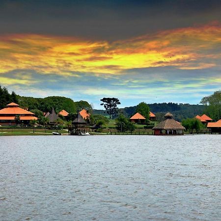 Vira Charme Resort Fernandes Pinheiro Экстерьер фото