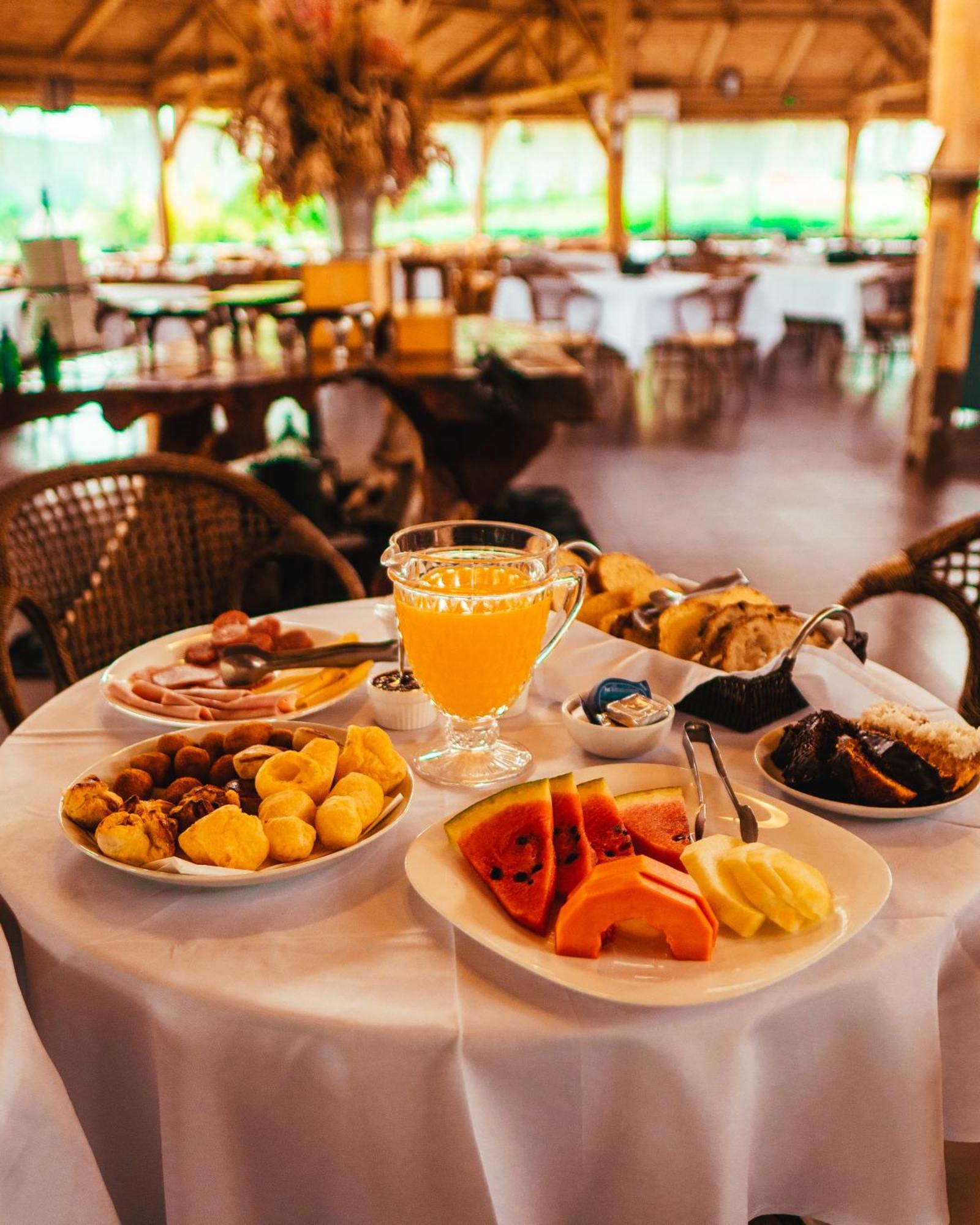 Vira Charme Resort Fernandes Pinheiro Экстерьер фото