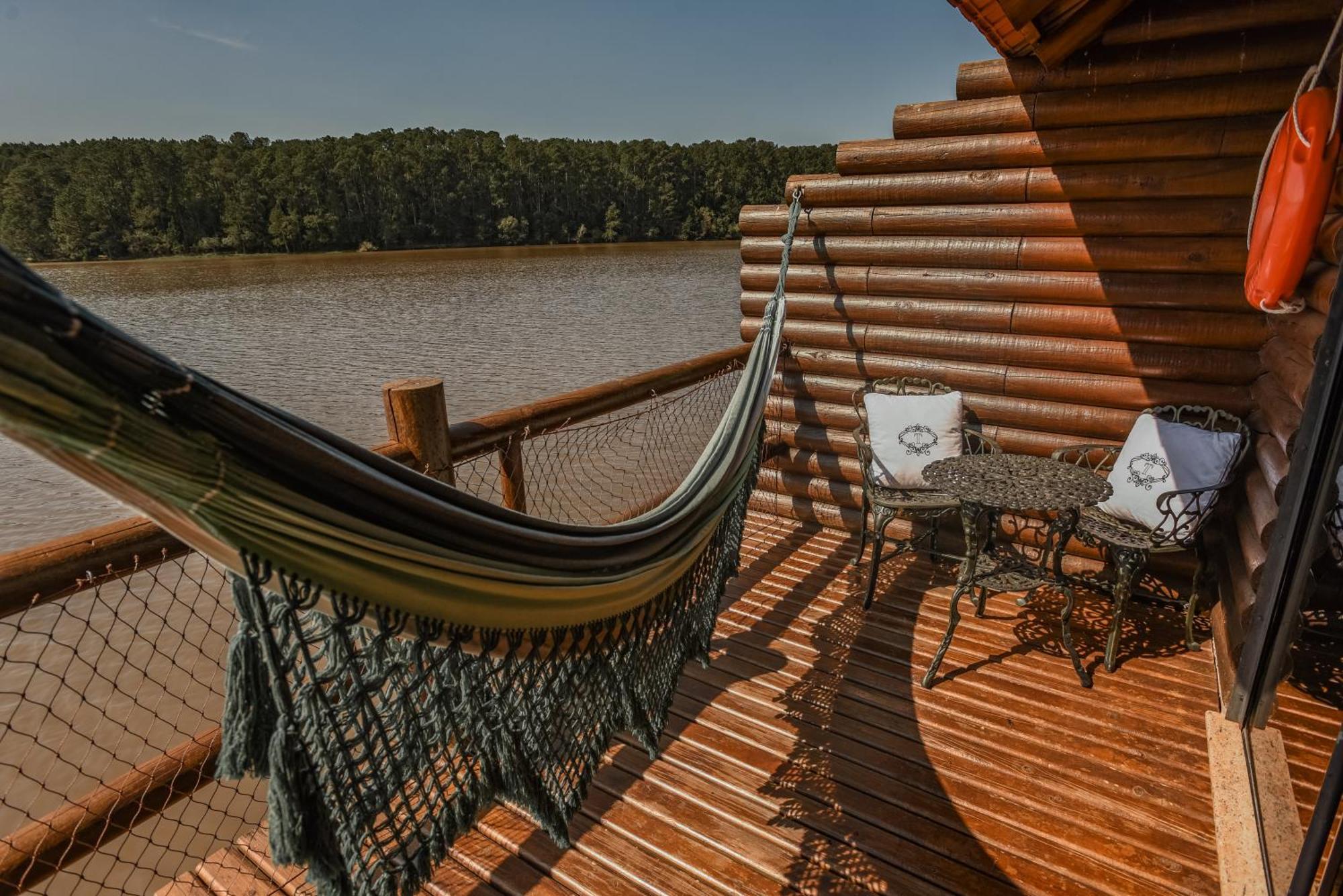 Vira Charme Resort Fernandes Pinheiro Экстерьер фото