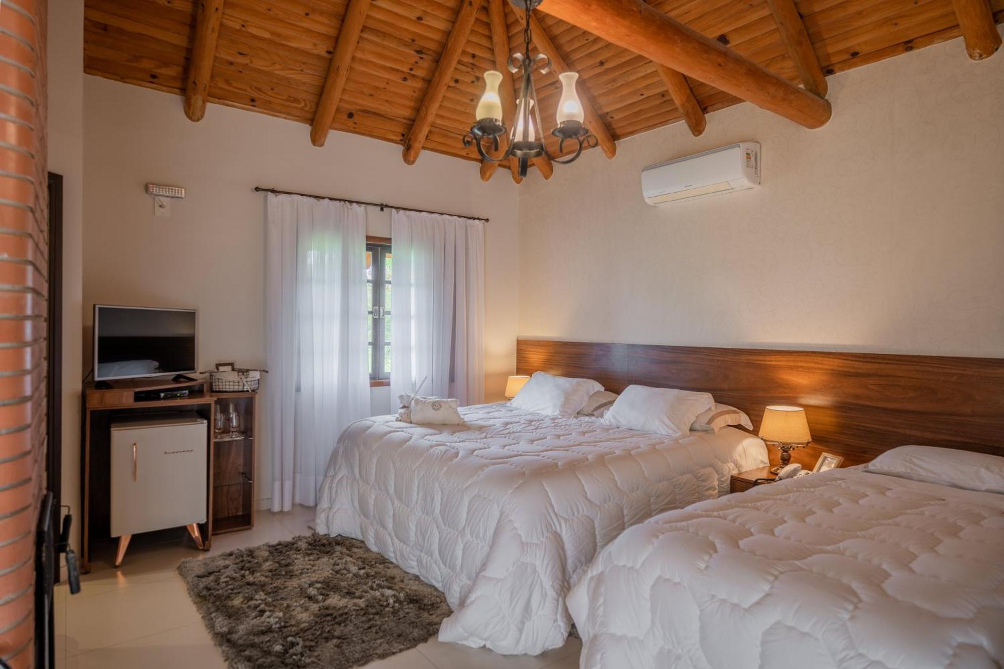 Vira Charme Resort Fernandes Pinheiro Экстерьер фото
