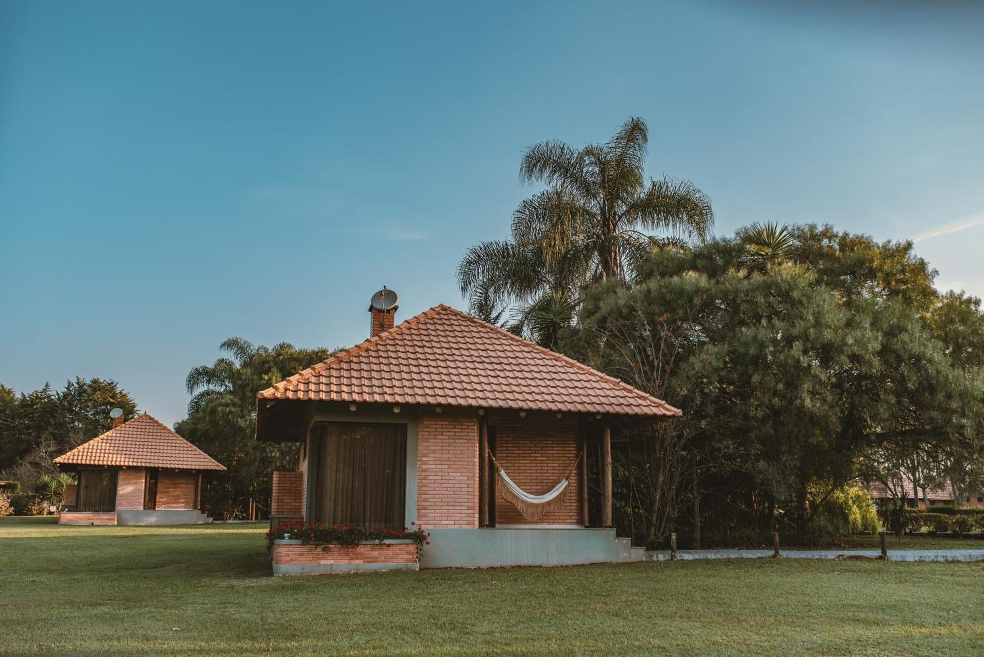 Vira Charme Resort Fernandes Pinheiro Экстерьер фото