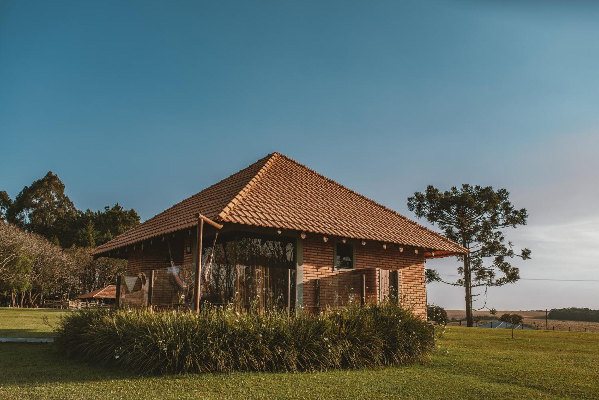 Vira Charme Resort Fernandes Pinheiro Экстерьер фото