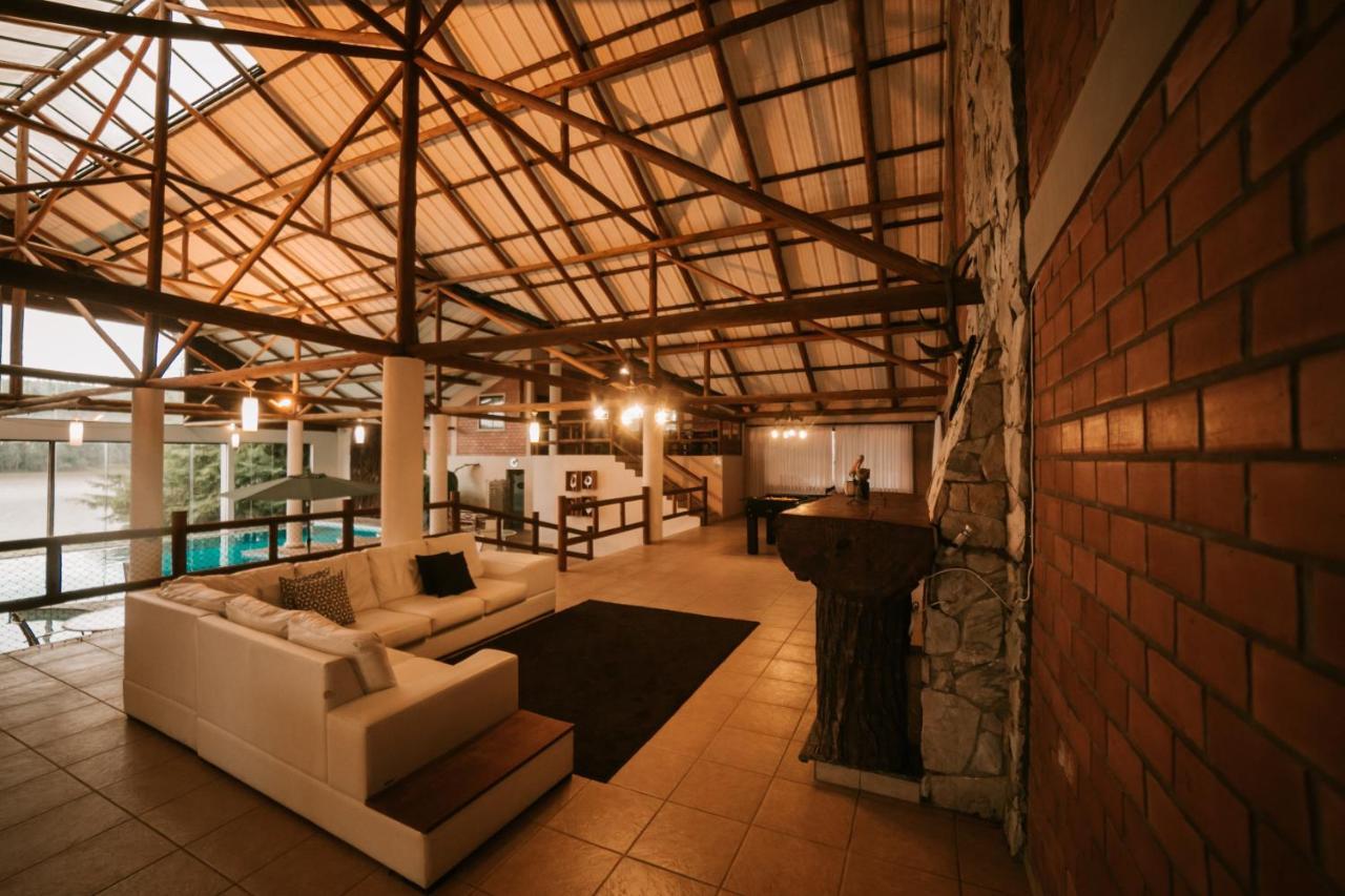 Vira Charme Resort Fernandes Pinheiro Экстерьер фото