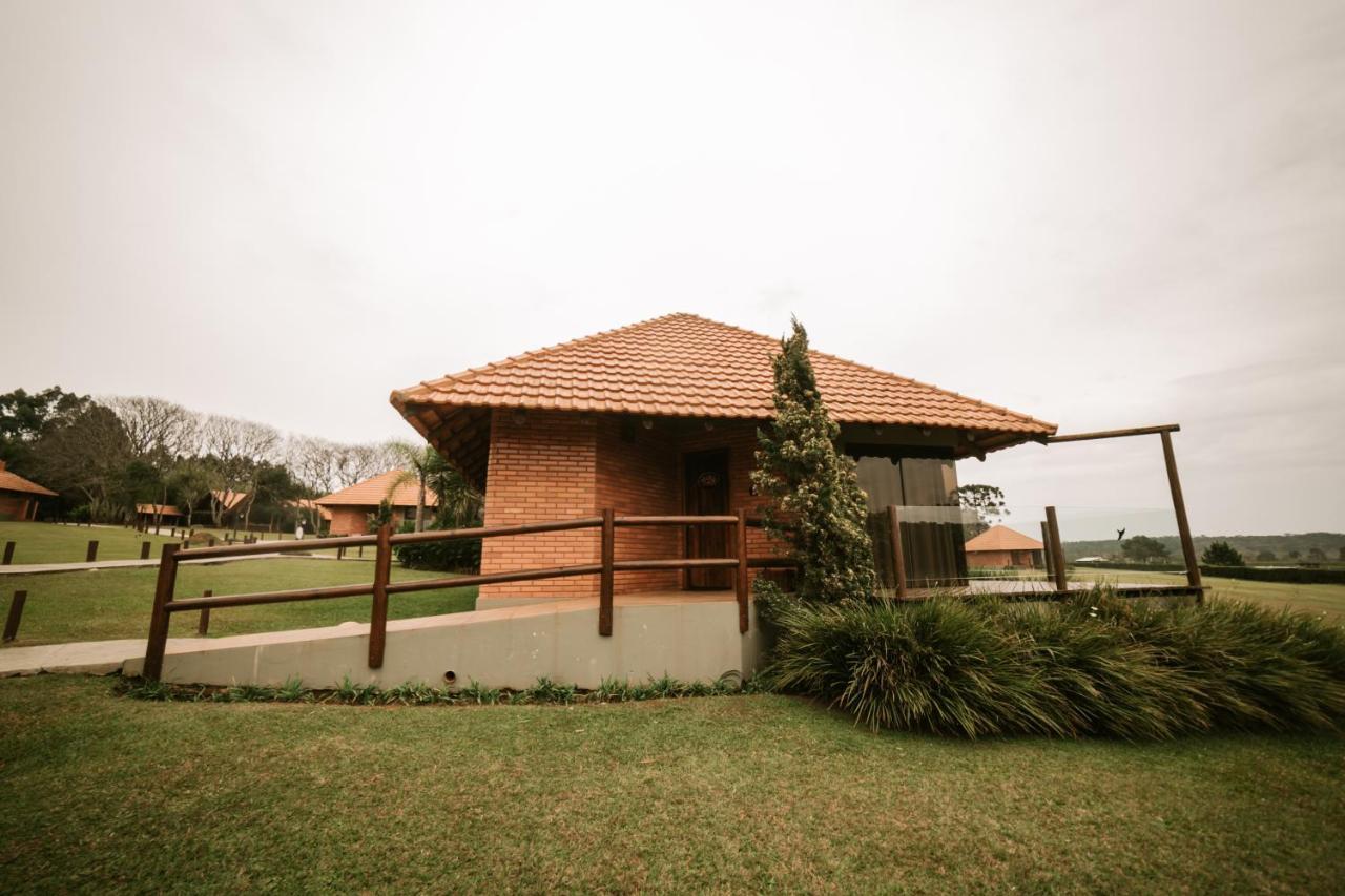 Vira Charme Resort Fernandes Pinheiro Экстерьер фото