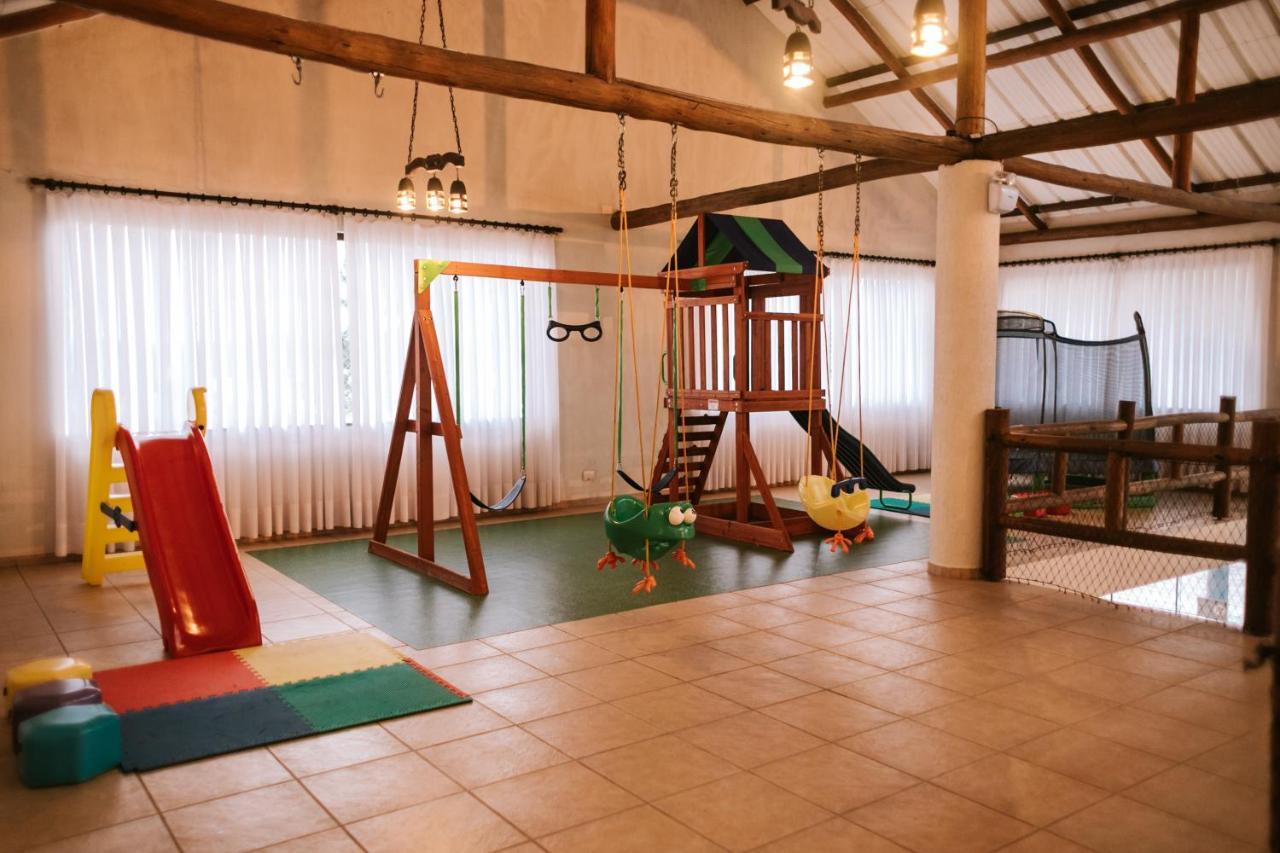 Vira Charme Resort Fernandes Pinheiro Экстерьер фото