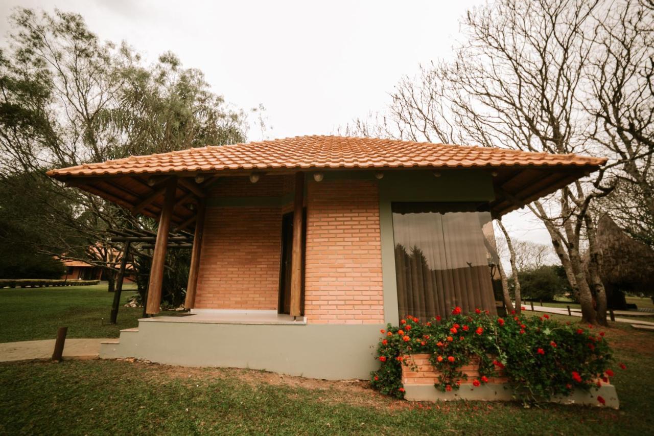 Vira Charme Resort Fernandes Pinheiro Экстерьер фото