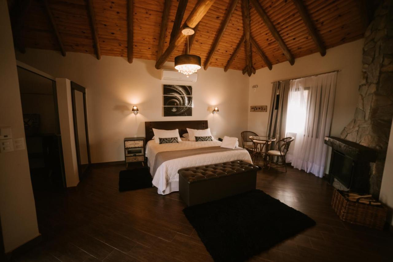 Vira Charme Resort Fernandes Pinheiro Экстерьер фото