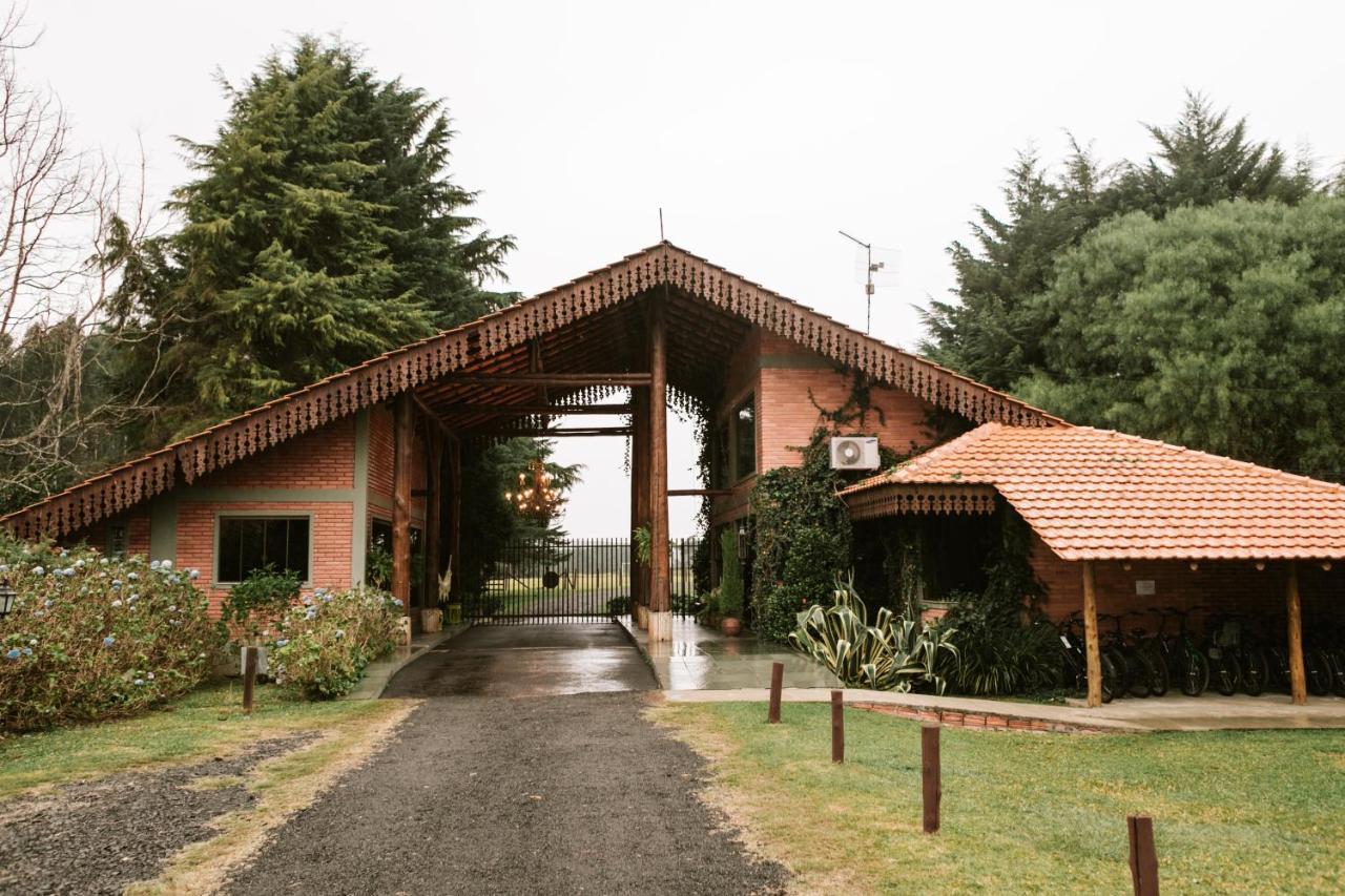 Vira Charme Resort Fernandes Pinheiro Экстерьер фото